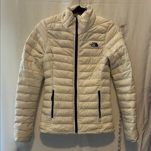 The North Face Cream Puffer Jacket Lightweight Insulation